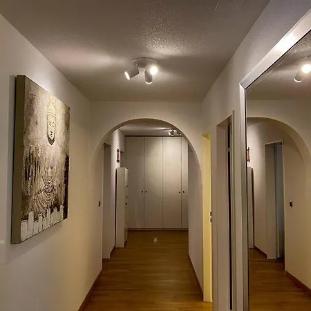 Stylish 4.5 Furnished Apartment! @zurich Apartment